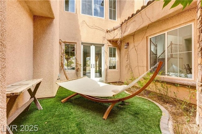 Foto del edificio - Stunning Home in Gated Community ~ Paseos ...
