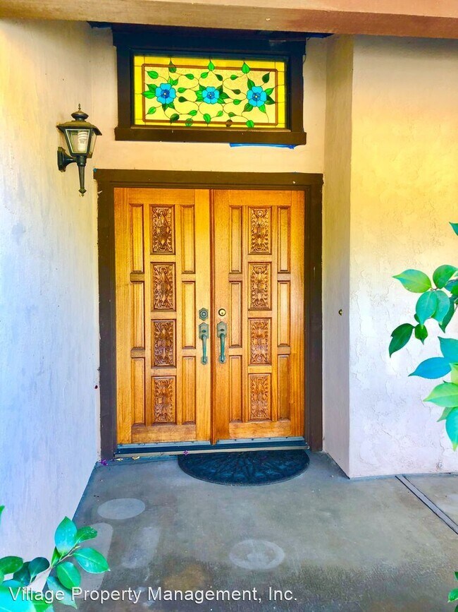 Foto del edificio - 3 br, 2 bath House - 732 Carnation Lane