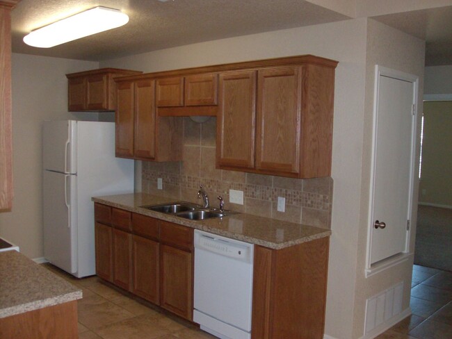 Foto del edificio - Charming 2 Bed, 2 Bath Duplex in South Kil...