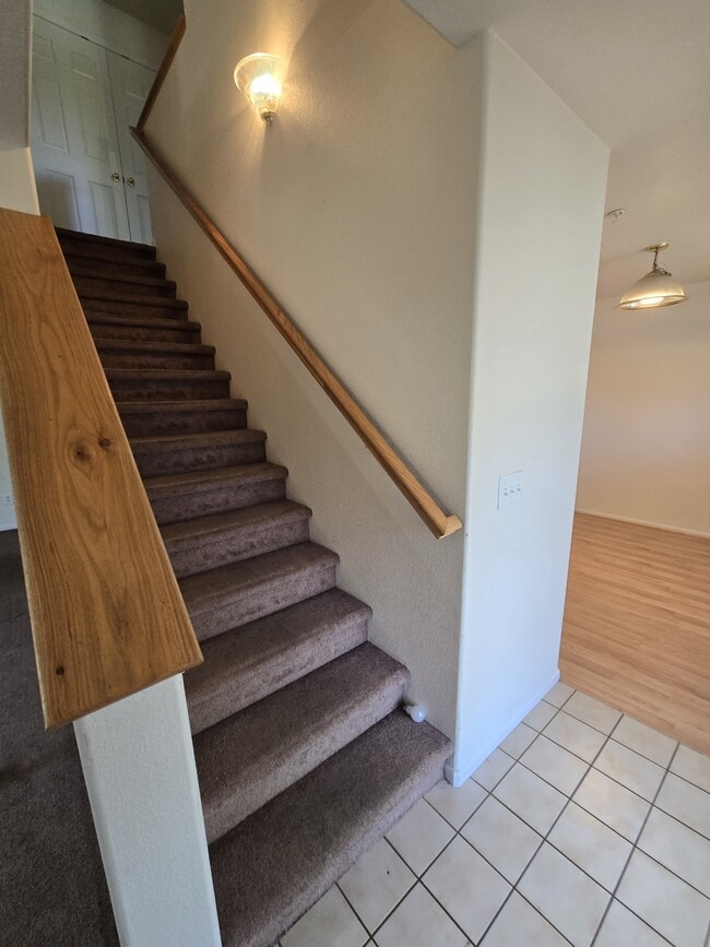 Building Photo - 2702 Rigden Pkwy