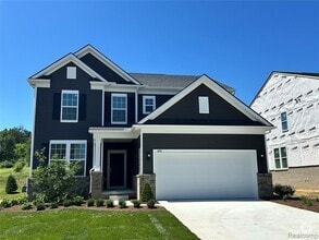Building Photo - 4881 Marquette Dr