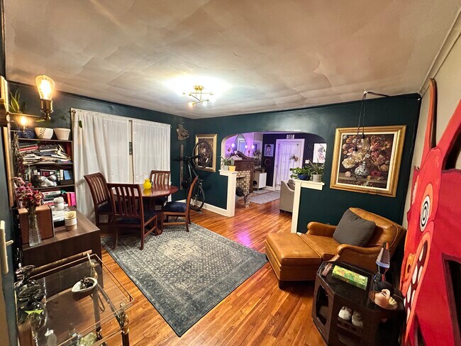 Building Photo - 92 Brunson Ave