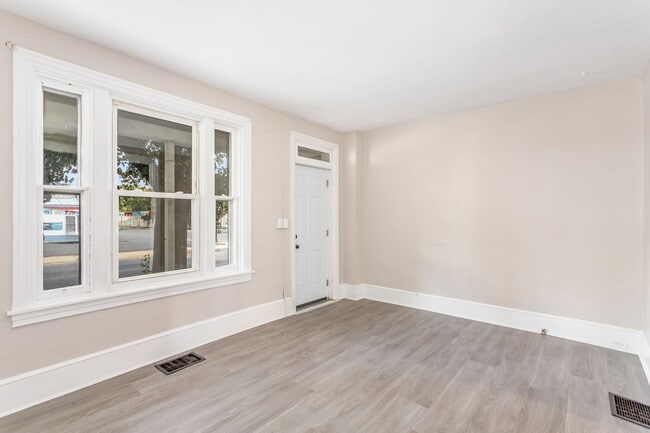 Foto del edificio - Newly remodeled 3 bedroom home