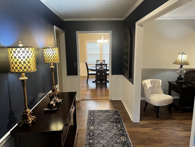Foto del edificio - 3714 Cozy Ct
