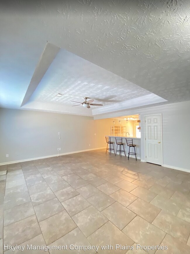 Building Photo - 3 br, 3 bath House - 1962 Downs Way