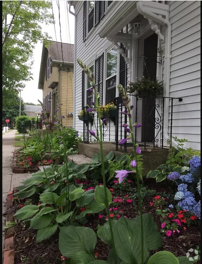 Homes for rent near St Joseph School Fairhaven, MA