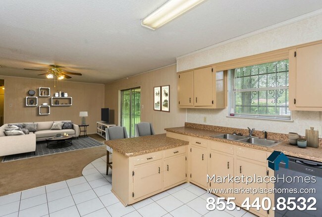 Foto del edificio - 4340 Singleton Rd