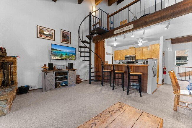 Foto del edificio - SKI LEASE:  Townhome near Northstar, Sleep...