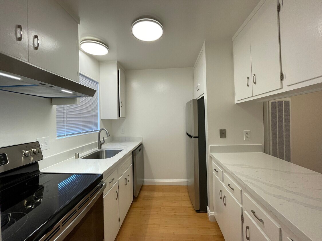 Foto principal - 1162 Saranap Ave
