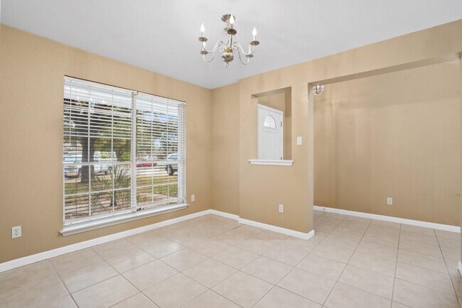 Building Photo - 9208 Walsall Cove