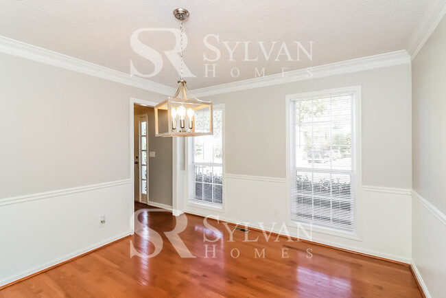 Building Photo - Experience the Lifestyle awaiting you!
