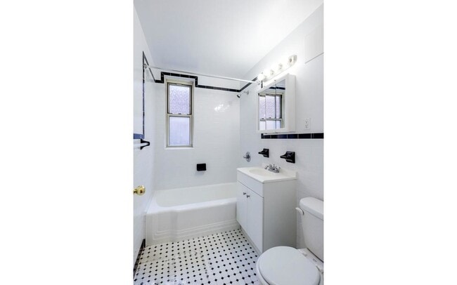 Photo - 406 W 44th St Apartment