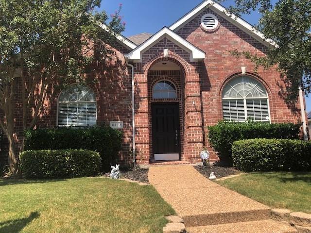 Foto principal - 8117 Still Springs Dr