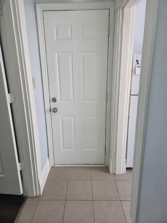 Photo - 1558 Bardstown Rd - Apartment 3