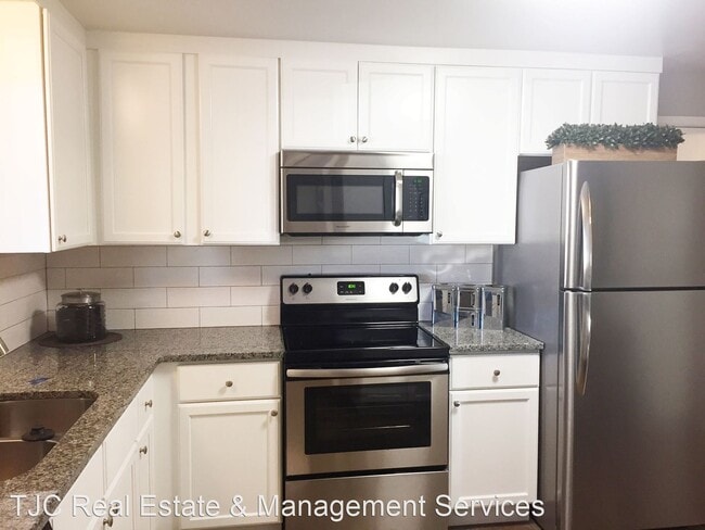 Building Photo - 4 br, 2 bath House - 3148 Wheeling Street