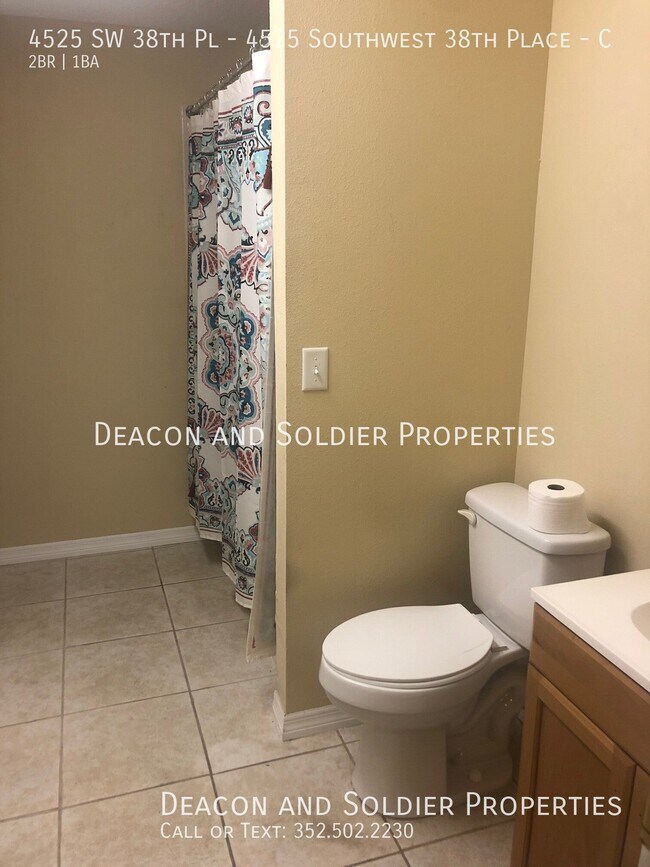 Foto del edificio - 4525 SW 38th Pl
