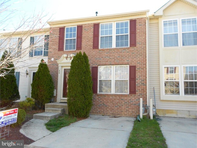 Building Photo - 66 Clemens Ln
