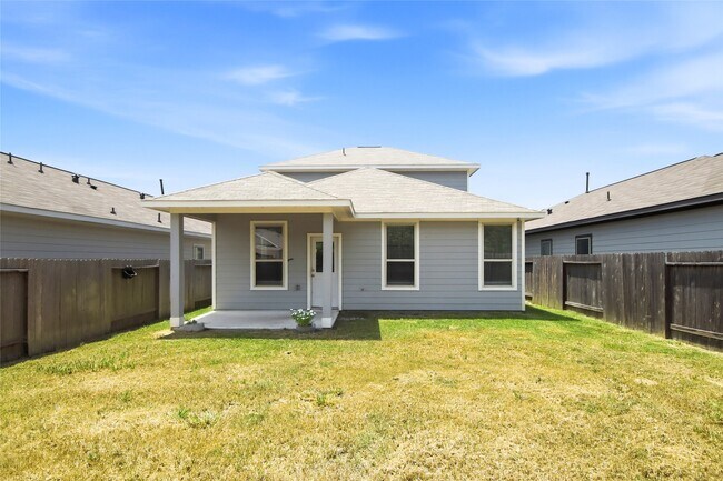 Foto del edificio - 24710 Russet Bluff Trl