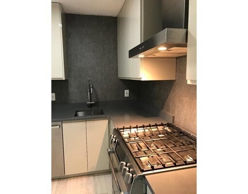 Foto del edificio - 20 Dix St