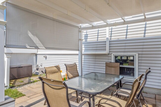 Foto del edificio - 94 Pullman St