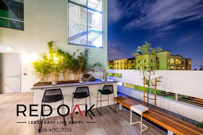 Foto del edificio - 1331-1333 W 7th St