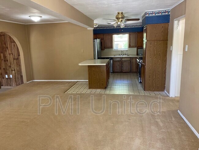 Foto del edificio - 3110 Heather Ln