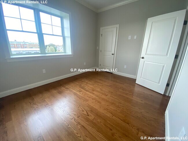 Building Photo - 120 Tremont St