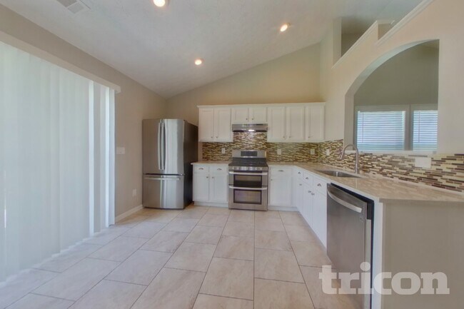 Foto del edificio - 3692 Tullamore Ln