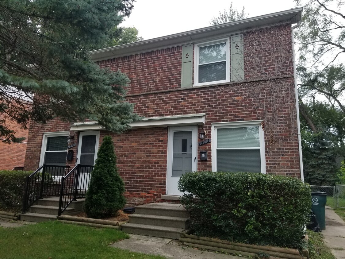1513 W Farnum Ave, Royal Oak, MI 48067 Townhome Rentals in Royal Oak