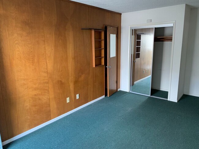 Foto del edificio - MISSION BEACH STUDIO APARTMENT WITH PARKIN...