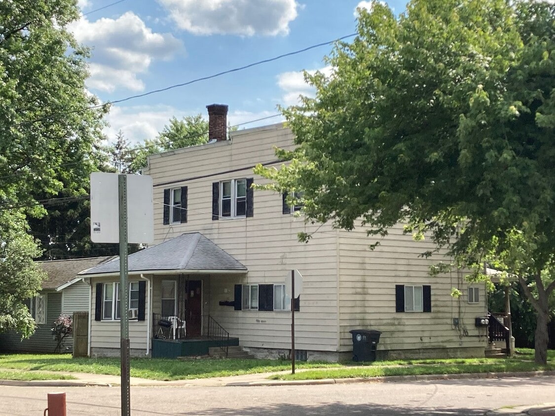 Foto principal - 1102 Allendale Ave