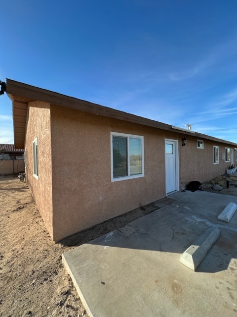 Primary Photo - 74052 Pinon Dr