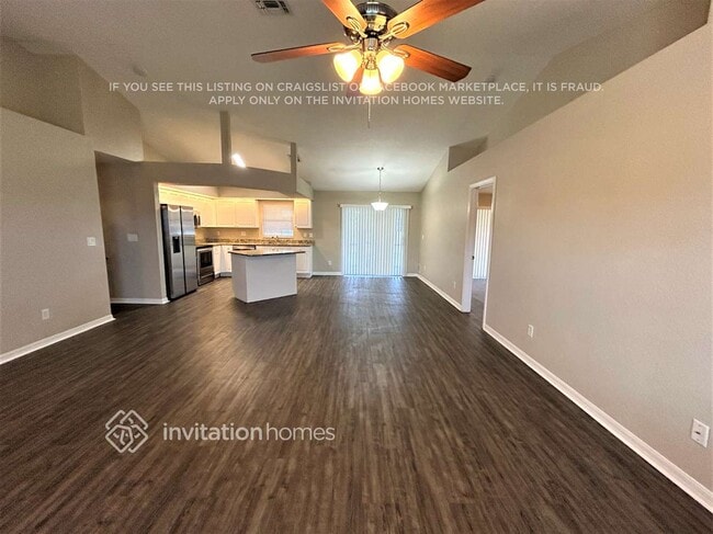 Foto del edificio - 1917 SW 3rd St