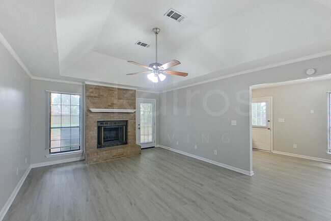 Building Photo - 4224 Beardsley Dr