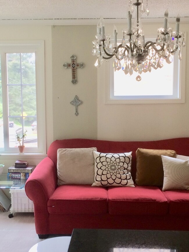 Building Photo - 12706 10th Ave NE