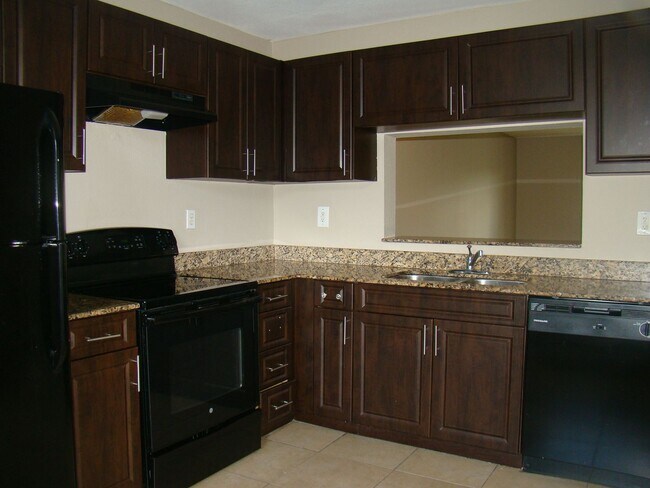 Foto del edificio - 11557 NW 45th St