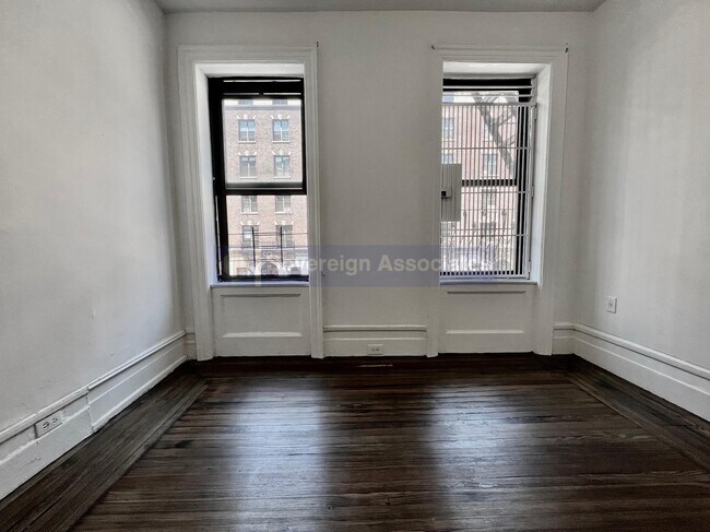 Foto del edificio - 188 Claremont Ave