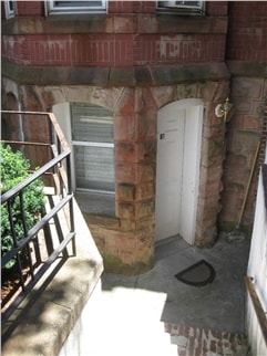 Building Photo - 88 Livingston St