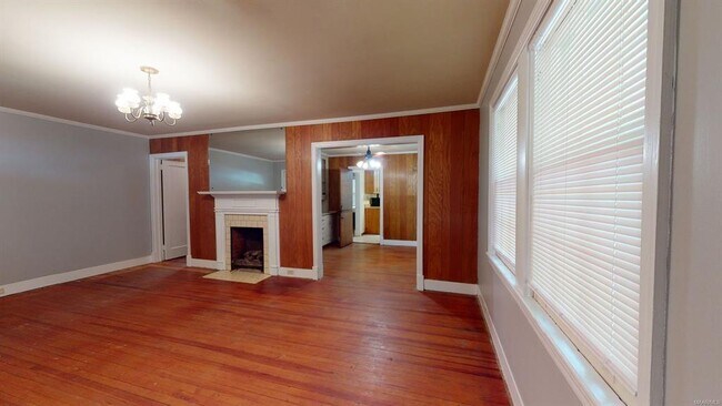 Building Photo - 1853 Elmore Rd