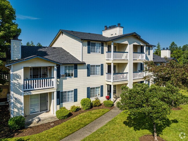Building Photo - Mallard Pointe at Riverbend