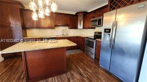 Foto del edificio - 9064 Vineyard Lake Dr