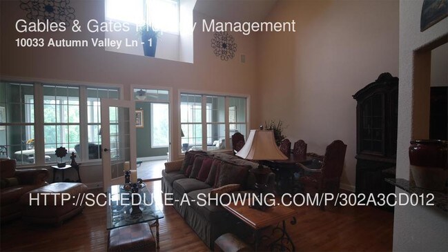 Foto del edificio - 10033 Autumn Valley Ln
