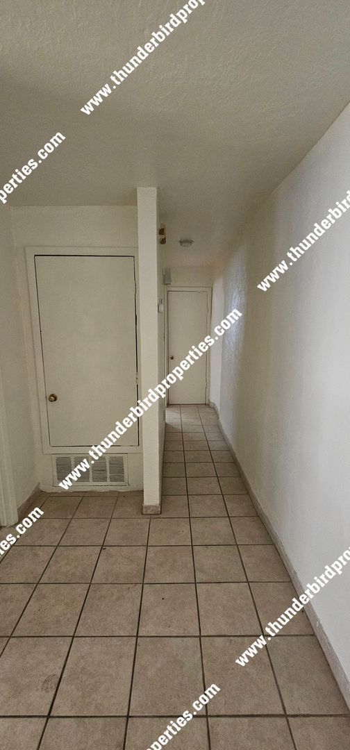 Foto del edificio - 9131 4th St NW