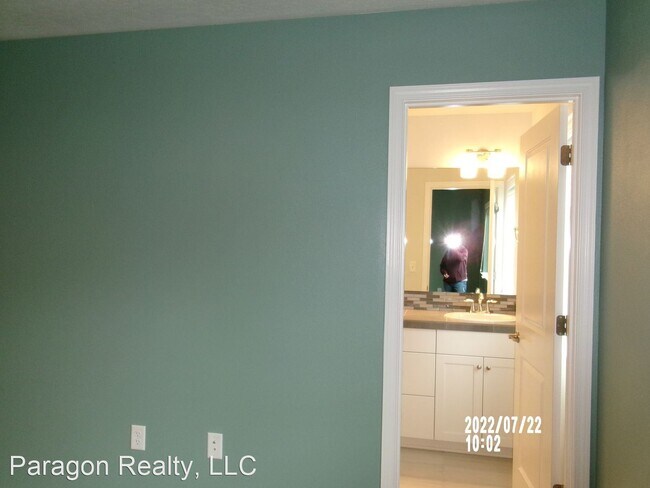 Foto del edificio - 3 br, 2 bath House - 918 Front Ave. NE