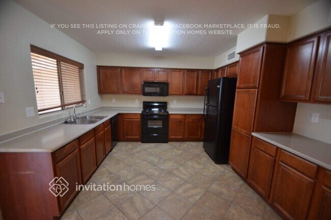 Foto del edificio - 5605 S 51st Dr