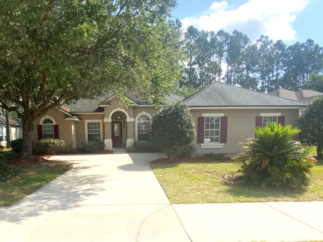 Primary Photo - 3990 Royal Pines Dr
