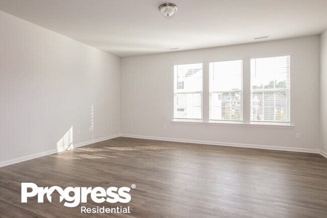 Building Photo - 5719 Terrier Pl