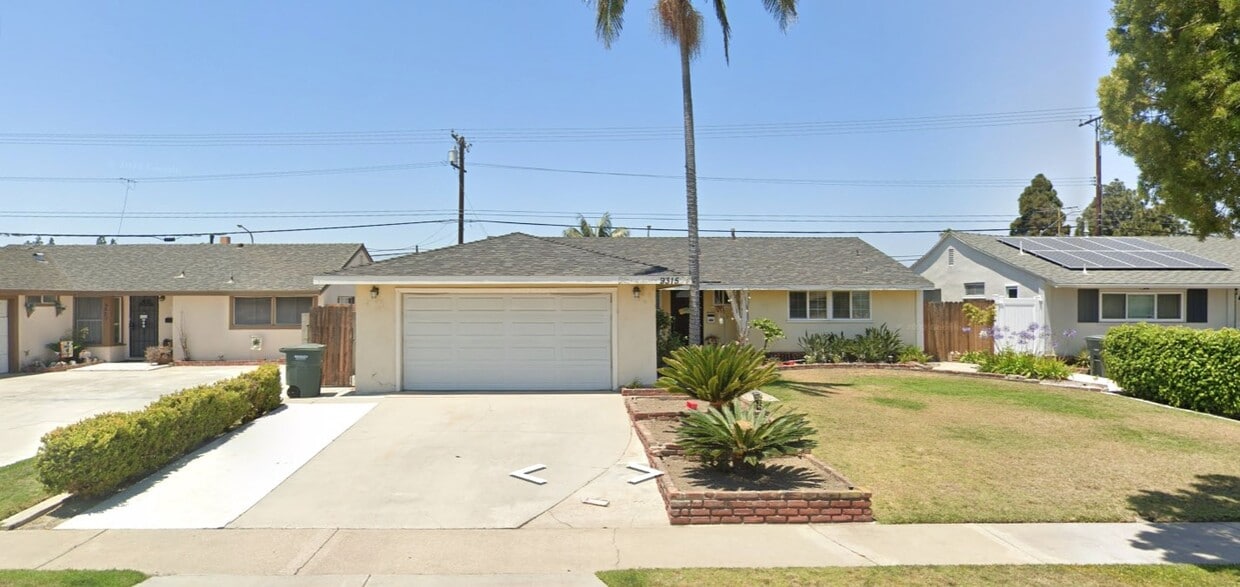 Primary Photo - 9315 Via Balboa Cir