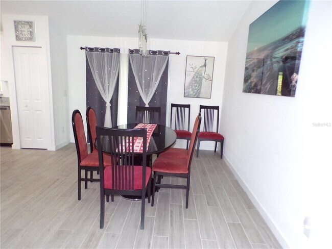 Foto del edificio - 334 Millport St NW