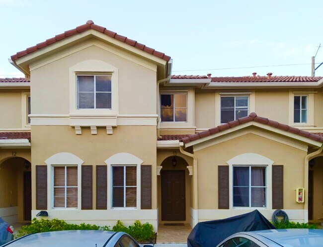 Foto del edificio - 8850 W Flagler St